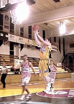 El arranque de los Cadetes fue positivo. (Foto: prensa Libertad)