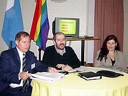 El ex intendente y subsecretario de Cooperativas, en un tramo de la reunión (Sin Mordaza).