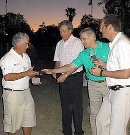Uno de los premios entregados en el campeonato, a Lemos, el más aplaudido.