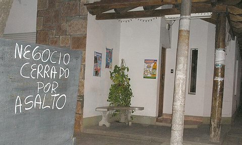 El cartel parece hasta una humorada pero no es así lo que ocurrió.