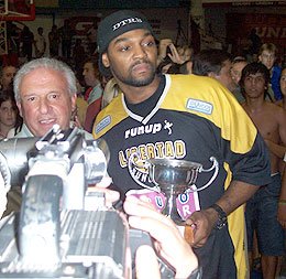 Cleotis Brown, MVP del grupo (Gentileza basketvip.com).