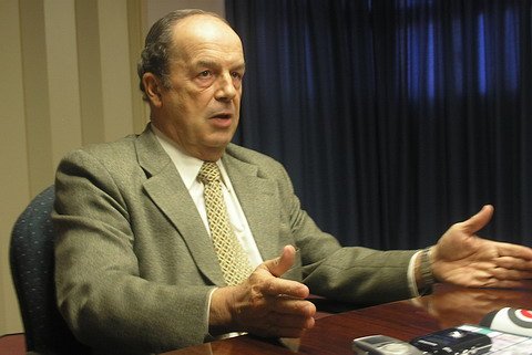 Gonzalez García destacó la cantidad de medios locales y pidió compromiso de las autoridades.