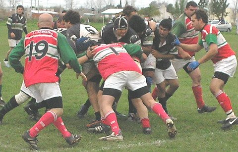 Los Guaycus fueron para adelante en todo momento y arrasaron a su rival.