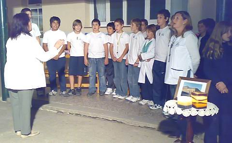 La marcha al Colegio, el final del acto. La marcha al Colegio, el final del acto.