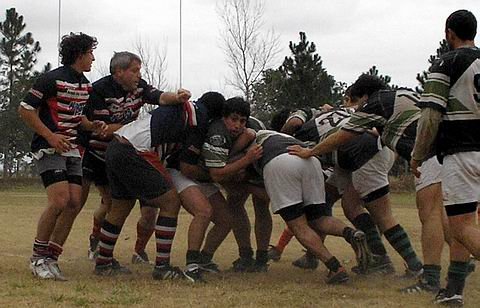 Los Guaycurúes y un clásíco que vale la final. 