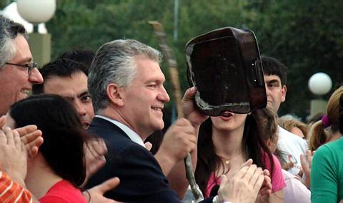 Héctor Madoery, secretario de Gobierno, también dijo presente.