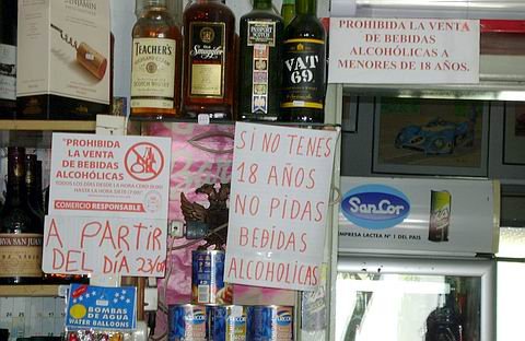 Cada comercio ya puso en marcha su propio sistema de alerta a los consumidores.