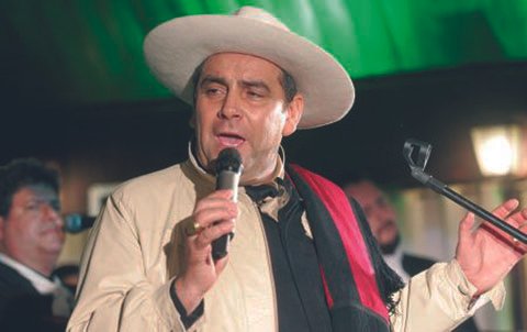 El folclorista dirá presente en la Fiesta del Fútbol Infantil (Foto: Internet).