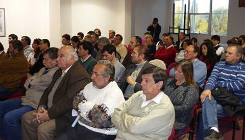 La concurrencia al encuentro fue alta y representativa de la zona (Foto: Prensa Centro Comercial).