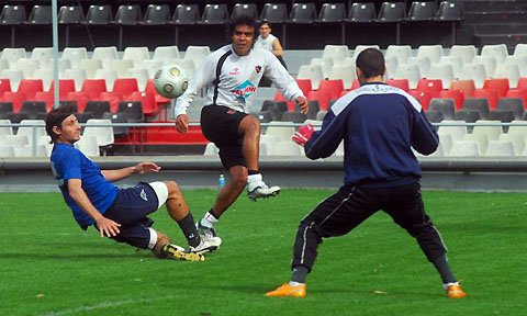 Cristian Nuñez, refuerzo, debut y gol (Foto: La Capital).