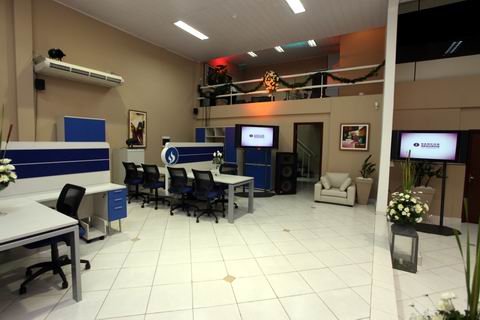 El interior de las flamantes dependencias (Foto: Prensa Sancor Seguros).