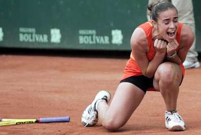 La sunchalense festeja el título (Olé). La sunchalense festeja el título (Olé).