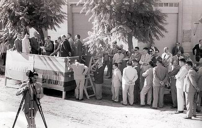 Un momento del acto inaugural, hace 50 años casi.