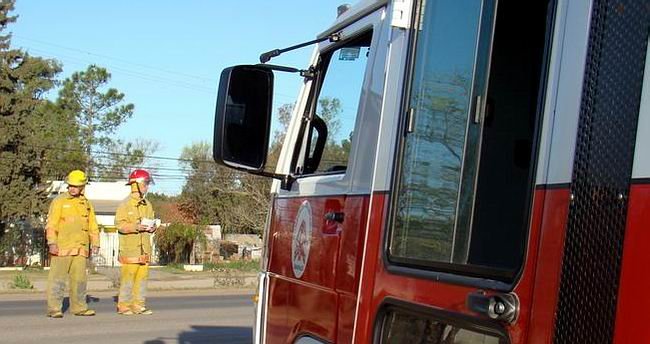 Los Bomberos siguen saliendo a la ruta pero nadie sabe hasta cuándo.