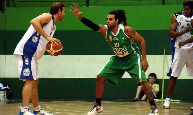 Unión intentará seguir invicto en su estadio. Unión intentará seguir invicto en su estadio.