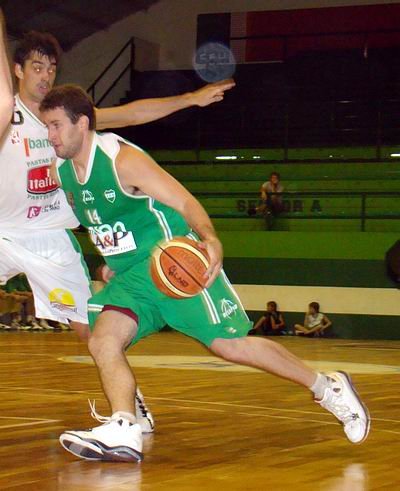 Isola400 Isola sigue siendo una de las cartas confiables de Cadillac.