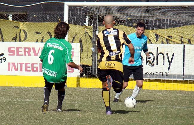 Lib_SpBelgrano070511_650-1 Velázquez será una de las armas que tendrá en ofensiva Libertad.