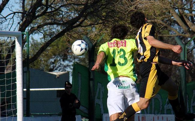 Los clubes de la ciudad ya tienen en marcha su etapa de preparación (Archivo).