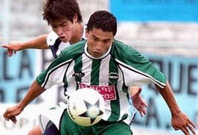Jorge Salteño, con la albiverde que lo llevó al ascenso...