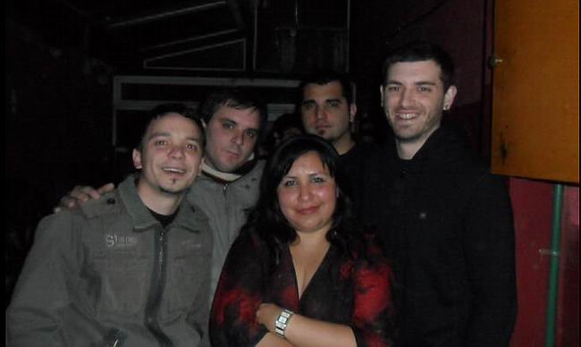 Seres Nocturnos y nuestra representante, Lourdes Schechtel.