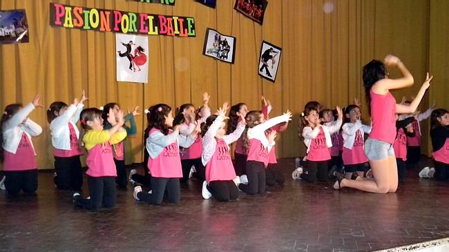 Los más pequeñitos, cerrando las presentaciones el domingo (Foto: Prensa Municipalidad).