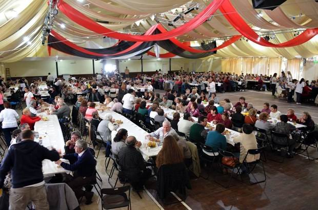 Los abuelos, en pleno disfrute (Foto: Prensa Municipalidad).