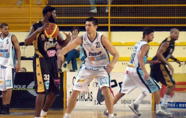 Bucknor, en el recuerdo de Libertad vs. Sionista, el pasado 14 de noviembre de 2011, en uno de los enfrentamientos.