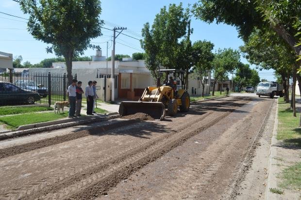 Las primeras tareas previas a la pavimentación (Foto: Municipalidad).