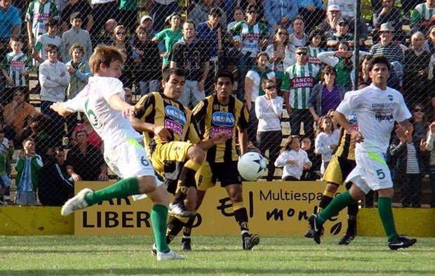 Uno de los últimos clásicos oficiales, el 23 de octubre de 2010.