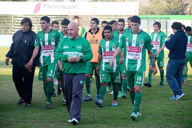 Unión no pudo cerrar con una victoria ante su gente aunque logró la clasificación con anticipación (Foto: Diego Rosso).