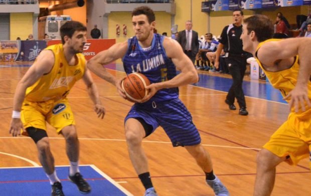 Libertad no pudo cerrar el encuentro a su favor y sumó otra derrota fuera de casa (Foto: Prensa Lnb).